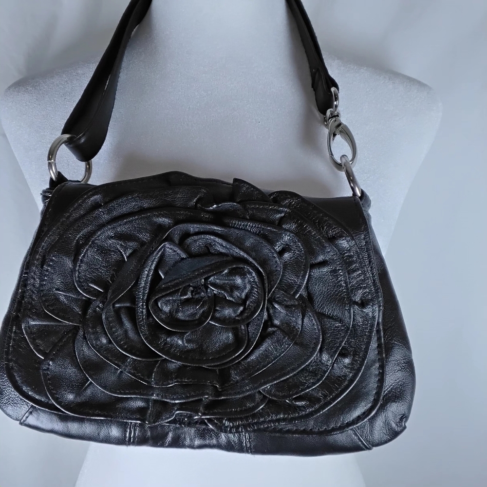 Black Genuine Leather Black Gathered Leather Shoulder Bag with Floral Design